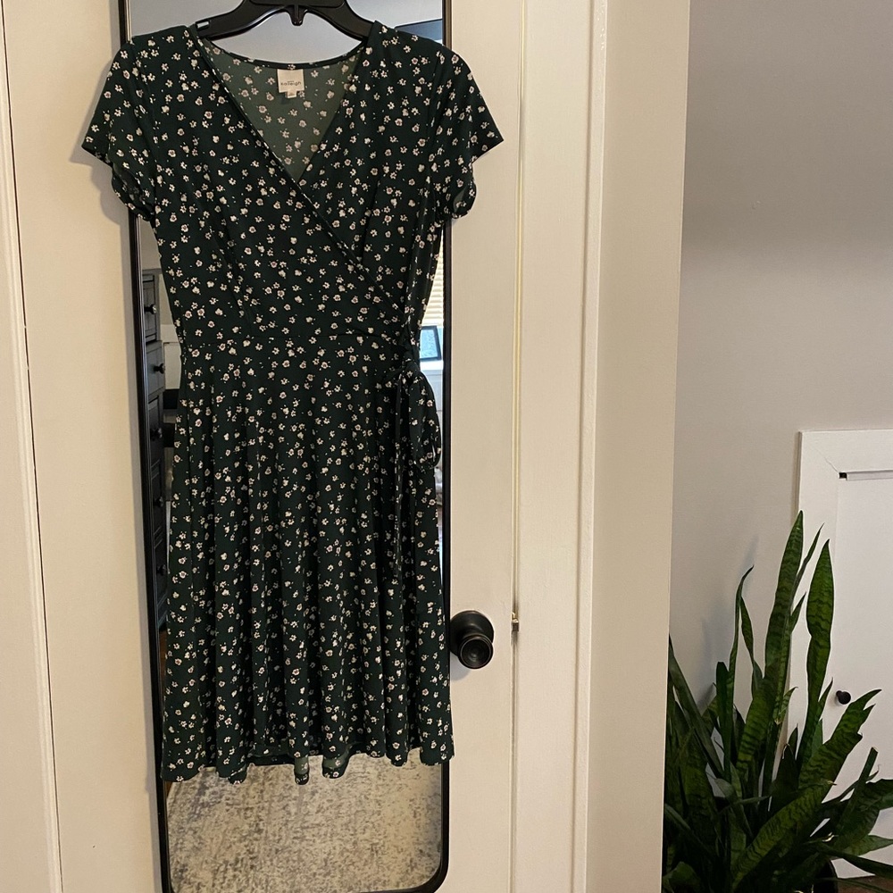 Kaileigh Dark green and burgundy floral faux wrap dress